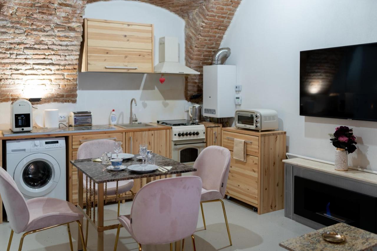 Apartament 5* Luxury In Unirii Square. Kluż-Napoka Zewnętrze zdjęcie